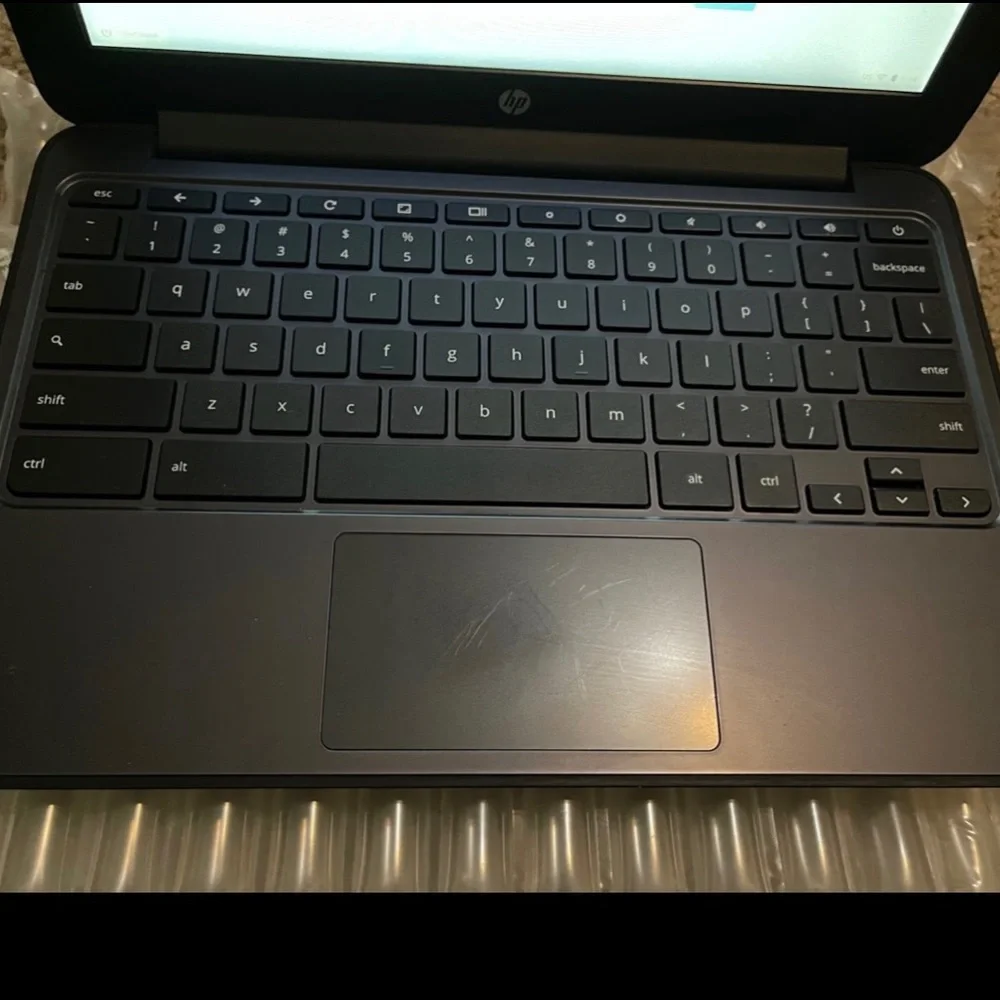 HP Chromebook 11 with Intel Celeron 1.60ghz processor